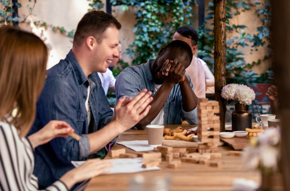 Warum Brettspielcafes Einen Boom Erleben Und Was Das Darueber Aussagt Wie Wir Unsere Zeit Heute Verbringen Moechten